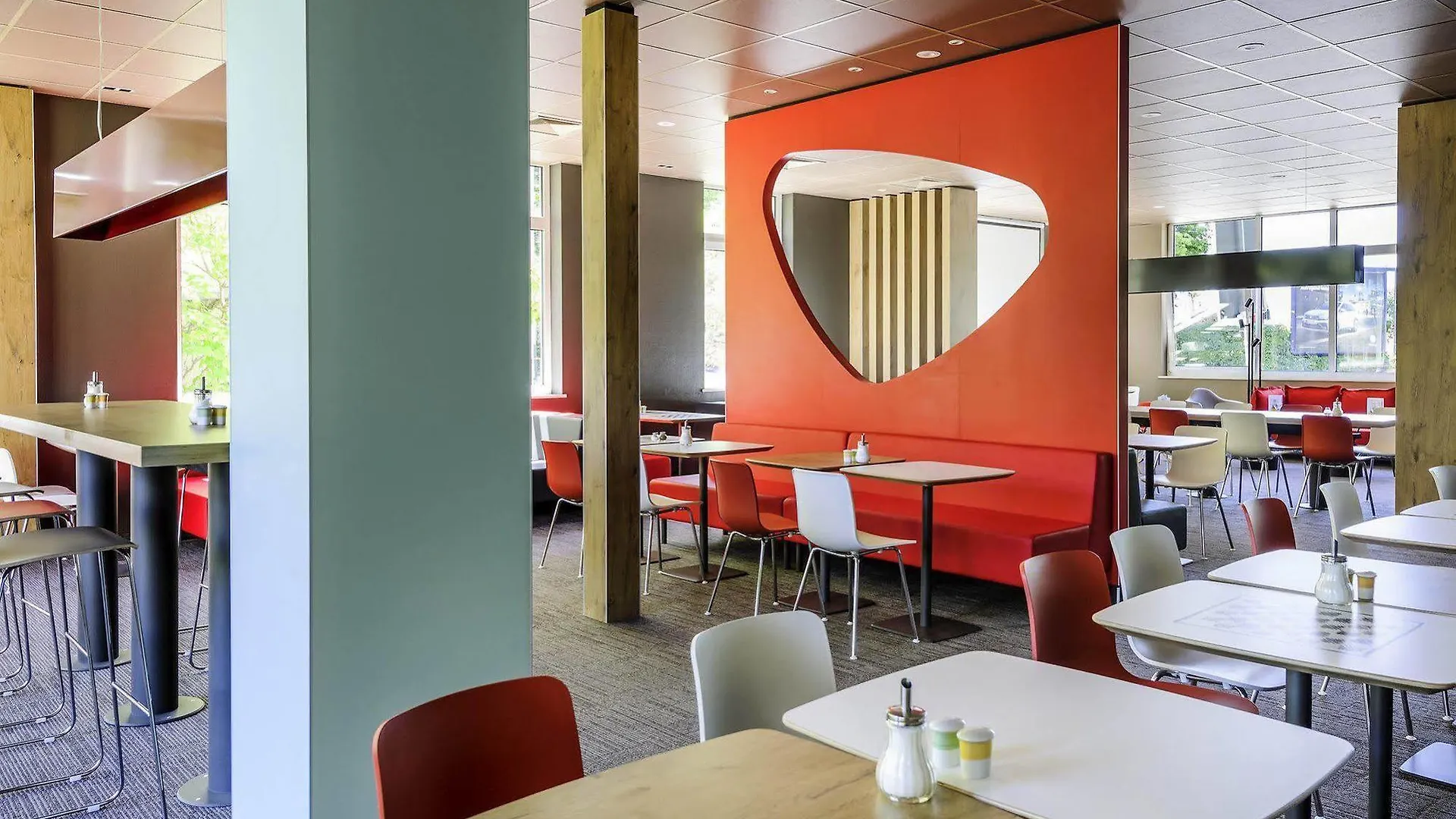 Ibis Augsburg Koenigsplatz Hotel 2*,